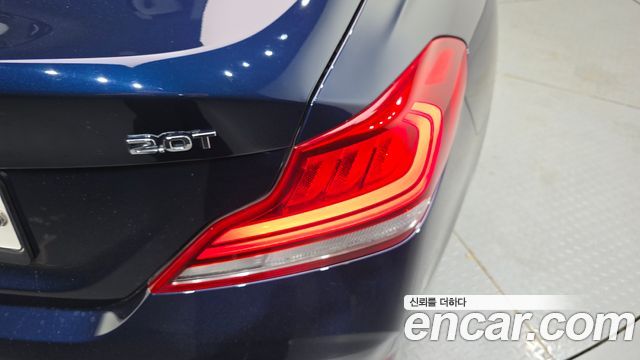 Genesis G70 2019 — photo 9