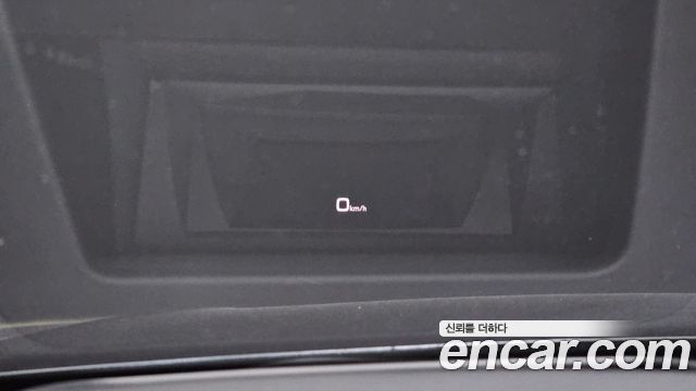 Audi Q8 2021 — photo 15