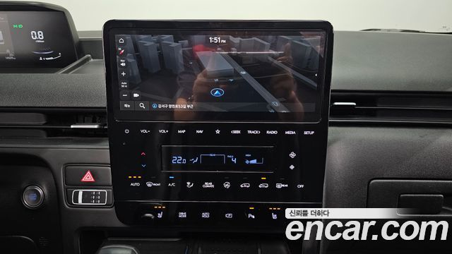 Hyundai Staria 2025 — photo 14