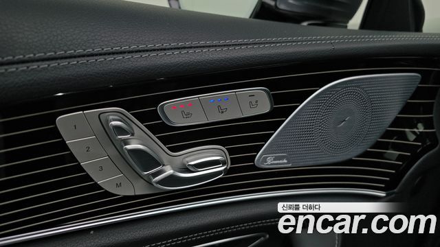 Mercedes-Benz CLS-Class 2019 — photo 37