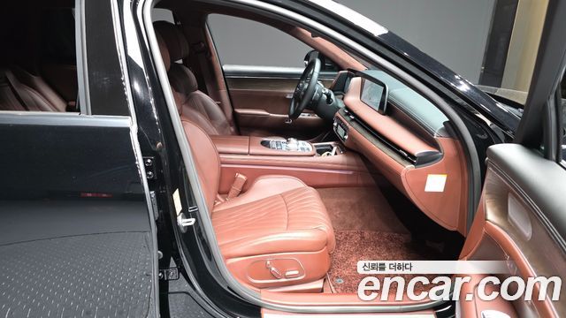 Genesis G90 2023 — photo 11