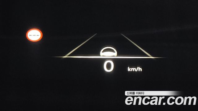 Genesis G90 2023 — photo 18