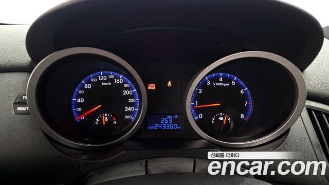 Hyundai Genesis 2009 — photo 8