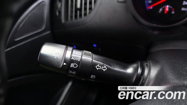Hyundai Genesis 2009 — photo 18