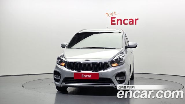 Kia Carens 2017 — photo 3
