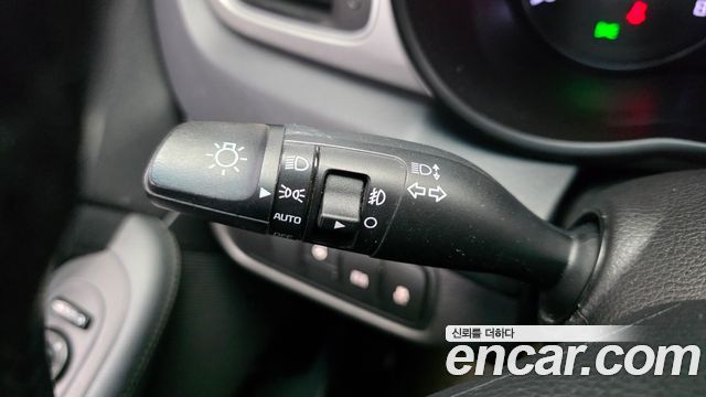 Kia Carens 2017 — photo 17