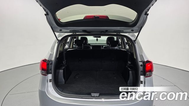 Kia Carens 2017 — photo 20