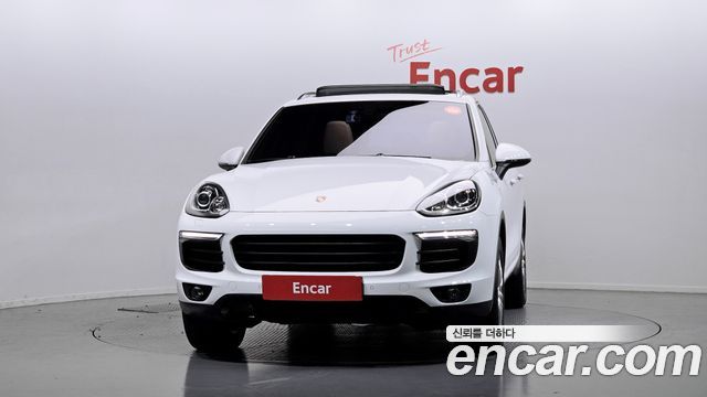Porsche Cayenne 2016 — photo 3