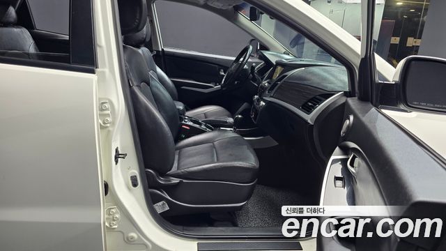KG Mobility KORANDO 2015 — photo 17