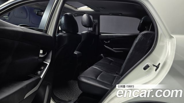 KG Mobility KORANDO 2015 — photo 18