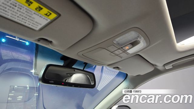 KG Mobility KORANDO 2015 — photo 25