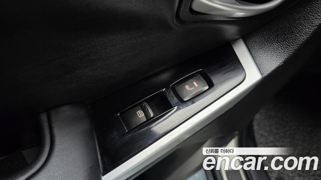KG Mobility KORANDO 2015 — photo 29