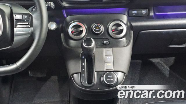 Hyundai Casper 2023 — photo 12