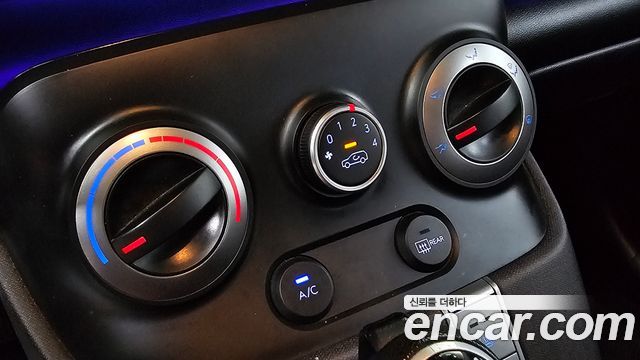 Hyundai Casper 2023 — photo 30