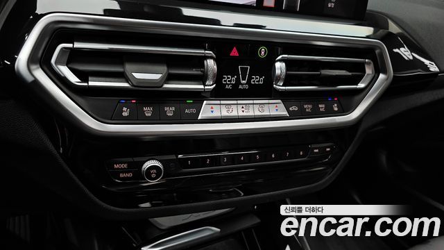 BMW X3 2022 — photo 28