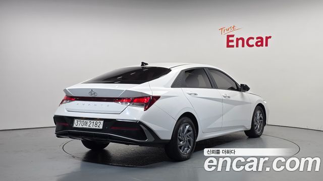 Hyundai AVANTE 2024 — photo 2