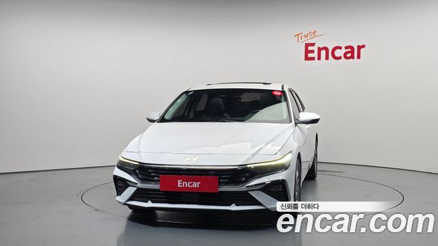 Hyundai AVANTE 2024 — photo 3