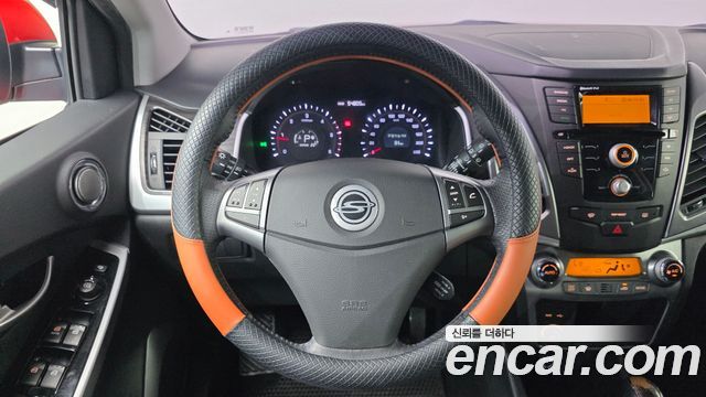 KG Mobility KORANDO 2014 — photo 14
