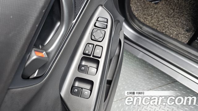 Hyundai Kona 2019 — photo 23
