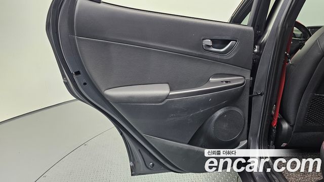 Hyundai Kona 2019 — photo 15