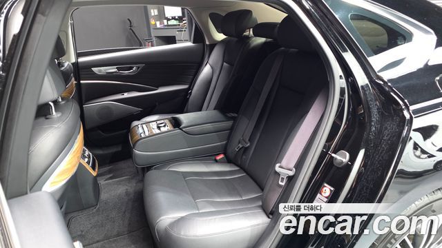Kia K9 2022 — photo 18