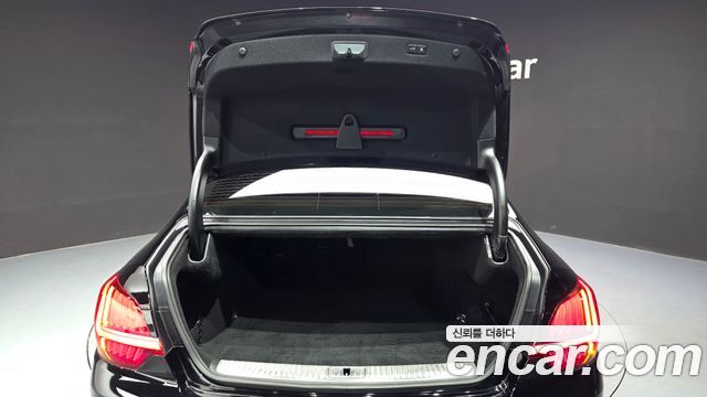 Kia K9 2022 — photo 23
