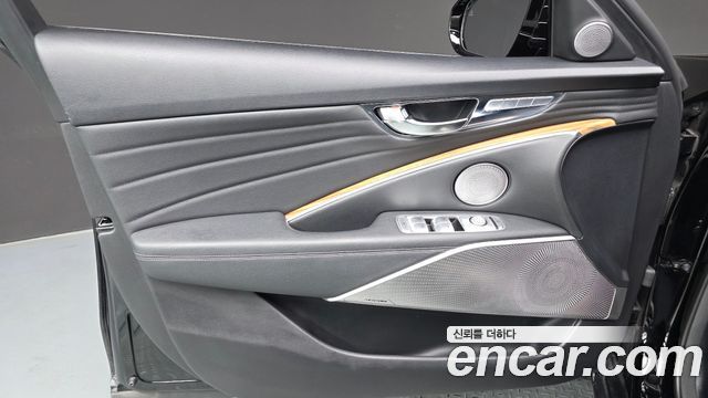 Kia K9 2022 — photo 14