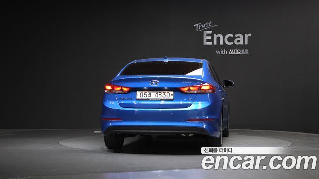 Hyundai AVANTE 2018 — photo 4