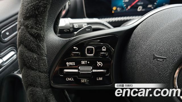 Mercedes-Benz A-Class 2019 — photo 23