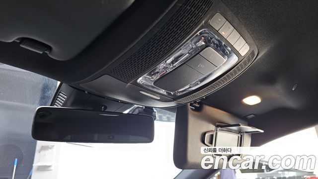 Mercedes-Benz A-Class 2019 — photo 25