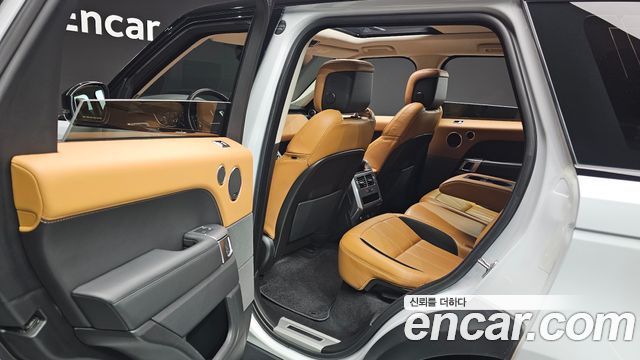 Land Rover Range Rover Sport 2019 — photo 12