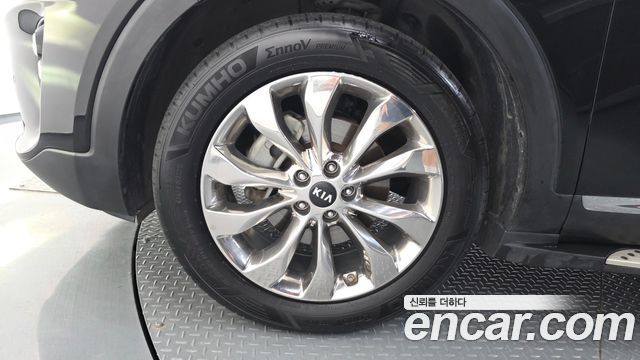 Kia Sorento 2018 — photo 5