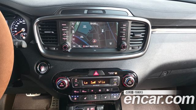 Kia Sorento 2018 — photo 19