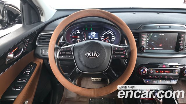 Kia Sorento 2018 — photo 20