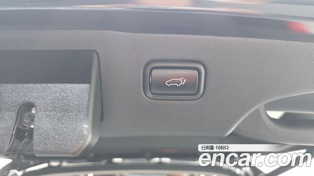 Kia Sorento 2018 — photo 23