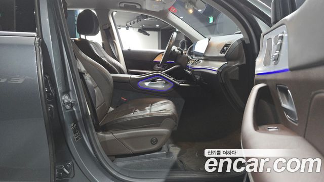 Mercedes-Benz GLE-Class 2019 — photo 16