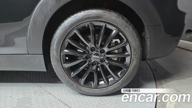 Mini Clubman 2024 — photo 7