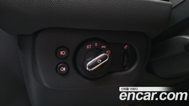 Mini Clubman 2024 — photo 27