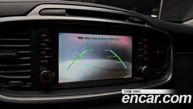 Kia Sorento 2016 — photo 21
