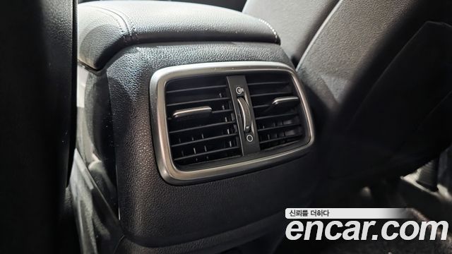 Kia Sorento 2016 — photo 28