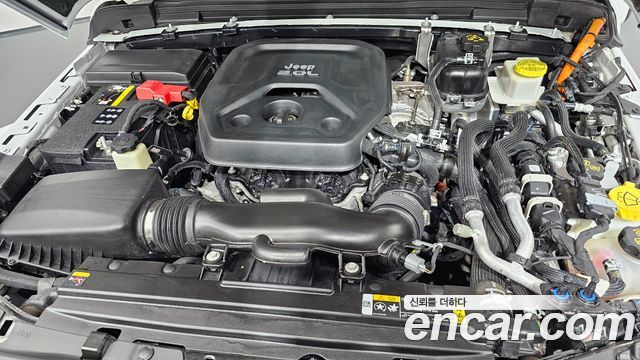 Jeep Wrangler 2021 — photo 6