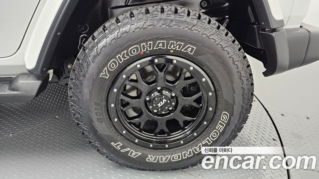 Jeep Wrangler 2021 — photo 7