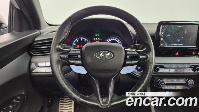 Hyundai Veloster 2019 — photo 19