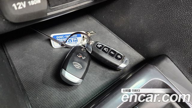 Hyundai Veloster 2019 — photo 21