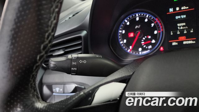 Hyundai Veloster 2019 — photo 26