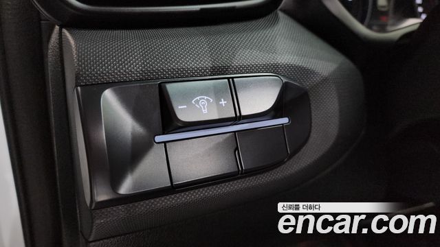 Hyundai Veloster 2019 — photo 27