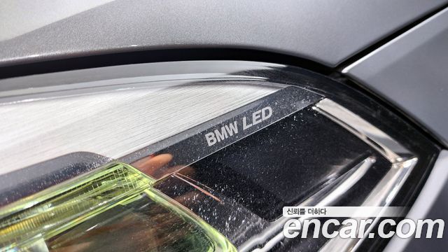 BMW 1-Series 2022 — photo 25