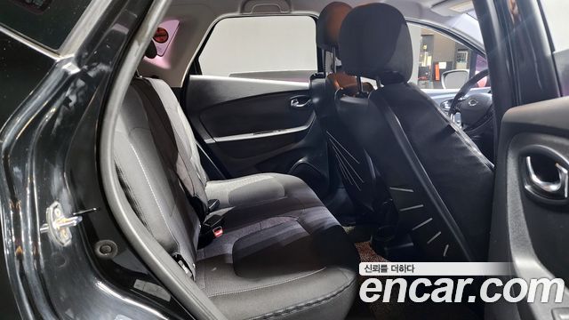 Renault Korea QM3 2015 — photo 16
