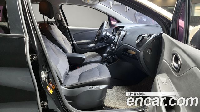 Renault Korea QM3 2015 — photo 15