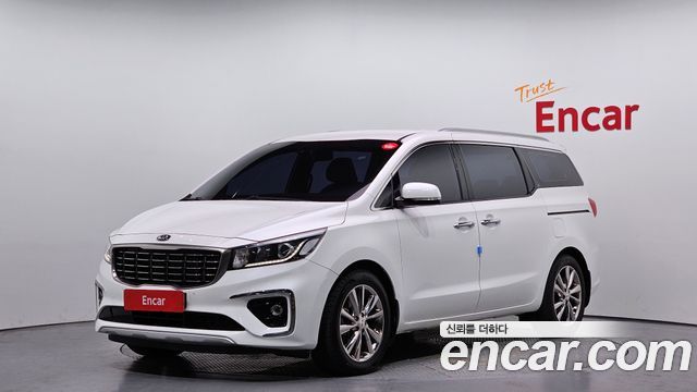 Kia Canival 2019 — photo 1